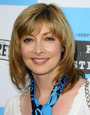 Sharon Lawrence