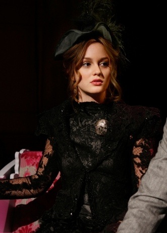 Blair Waldorf Styles on Blair Waldorf  Leighton Meester  Is Known As Much For Her Signature