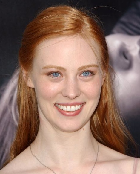 Deborah Ann Woll is perfect in the role of Jessica