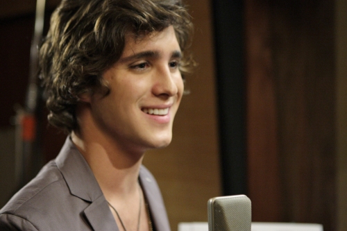 Diego Boneta on 90210