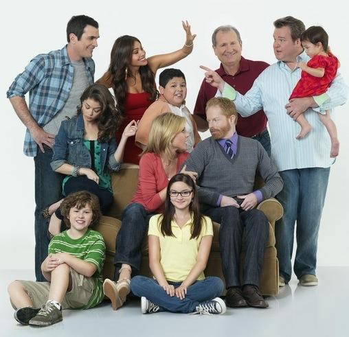 Modern Family Cast Pic