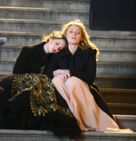 Gossip Girl Fanatic on The Set Of Gossip Girl  What S Going On In This Scene  Do You Think