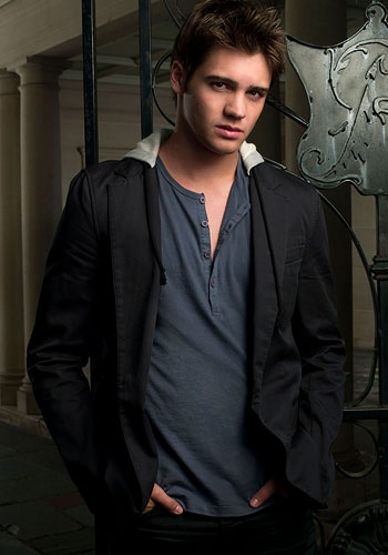 http://static.tvfanatic.com/images/gallery/steven-r-mcqueen-pic.jpg
